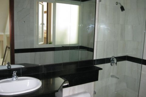 Квартира с 3 спальнями в Тэйхо, Ханой , № 7496 10