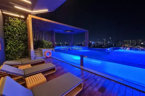 2 bedrooms Apartment in District 1, Ho Chi Minh,  No. 11175 8