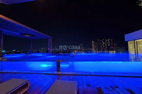2 bedrooms Apartment in District 1, Ho Chi Minh,  No. 11175 11