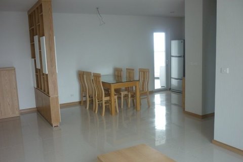 4 bedrooms Apartment in Nam Tu Liem, Ha Noi, No. 5469 3