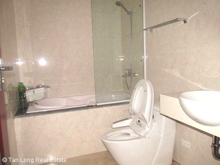 Квартира с 2 спальнями в Каузяй, Ханой, Вьетнам № 5465