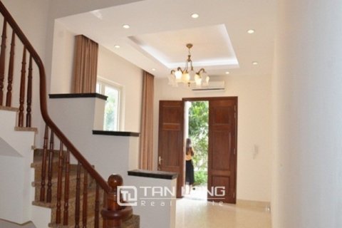 4 bedrooms Villa in Long Bien, Ha Noi, No. 3745