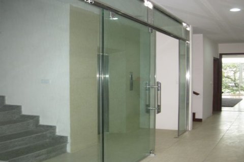 Квартира с 2 спальнями в Бадинь, Ханой , № 7630