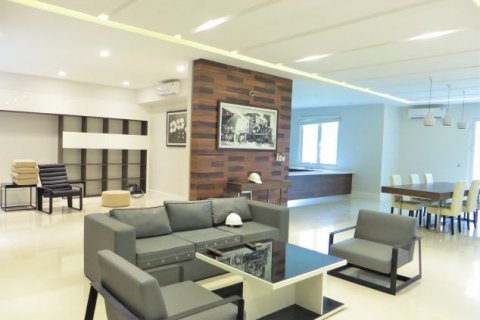 3 bedrooms Villa in Long Bien, Ha Noi, No. 5270 3