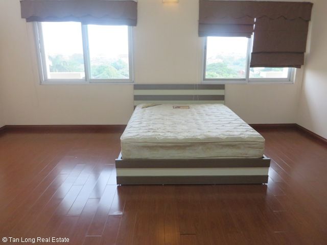 3 bedrooms Apartment in Tay Ho, Ha Noi, Vietnam No. 5764