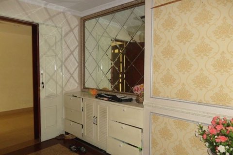 Квартира с 3 спальнями в Каузяй, Ханой , № 1957