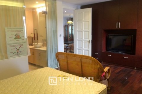 4 bedrooms Apartment in Tay Ho, Ha Noi,  No. 3003 4