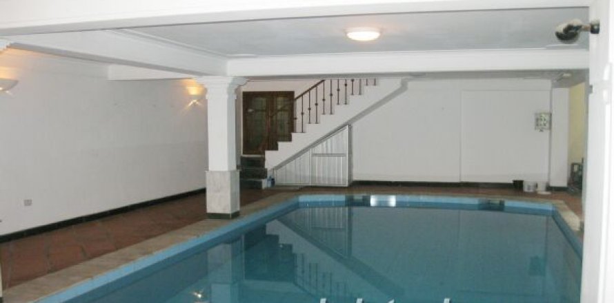 4 bedrooms Villa in Tay Ho, Ha Noi, No. 3007