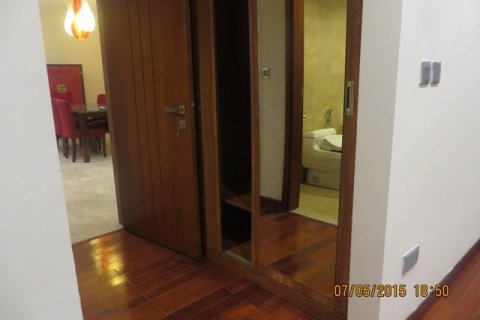 Квартира с 3 спальнями в Тэйхо, Ханой , № 5815 5