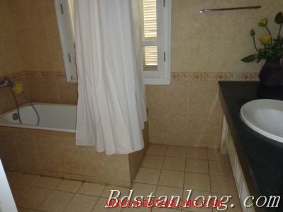 4 bedrooms Apartment in Tay Ho, Ha Noi, Vietnam No. 7689
