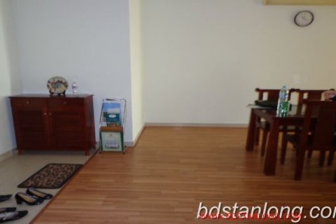 Квартира с 3 спальнями в Тэйхо, Ханой ,  № 7692