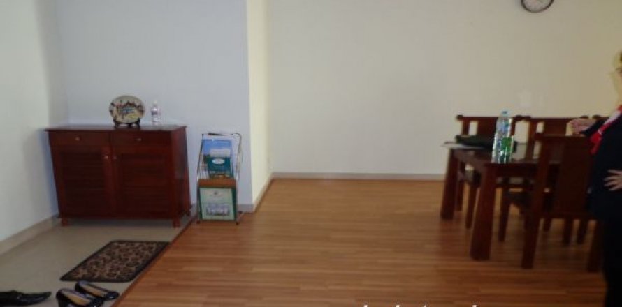 Квартира с 3 спальнями в Тэйхо, Ханой ,  № 7692