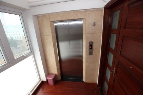 Квартира с 1 спальней в Хоанкьем, Ханой ,  № 7476