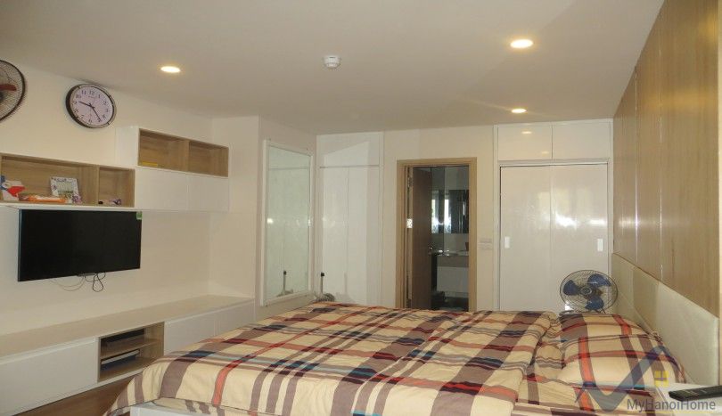 3 bedrooms Apartment in Long Bien, Ha Noi, Vietnam No. 19917