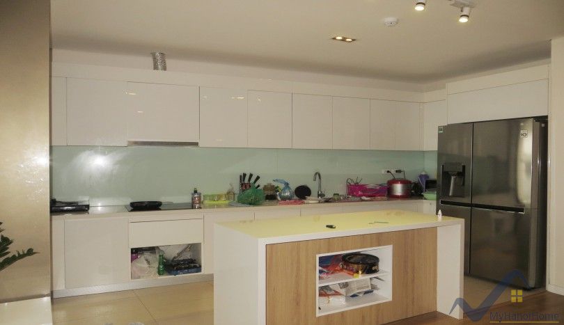 3 bedrooms Apartment in Long Bien, Ha Noi, Vietnam No. 19917