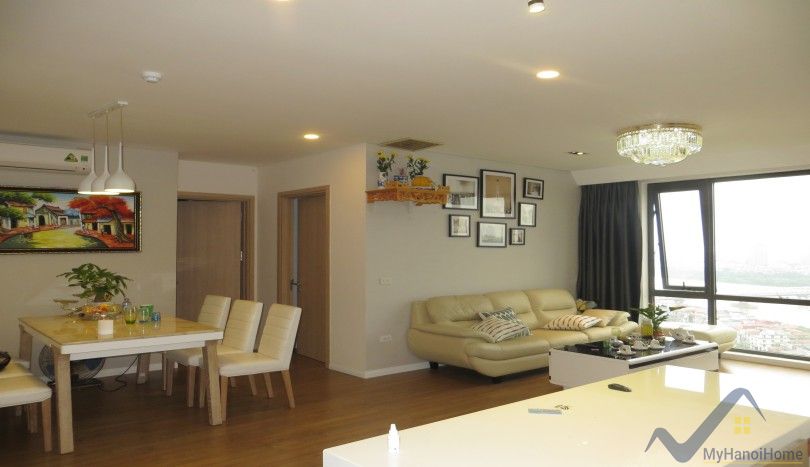 3 bedrooms Apartment in Long Bien, Ha Noi, Vietnam No. 19917