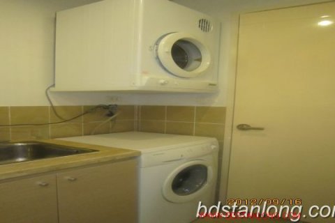 Квартира с 2 спальнями в Тэйхо, Ханой ,  № 8655