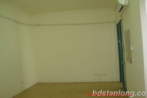 3 bedrooms Apartment in Dong Da, Ha Noi, No. 8657 3