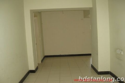 3 bedrooms Apartment in Dong Da, Ha Noi, No. 8657 5