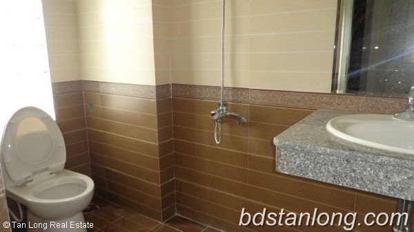 2 bedrooms Apartment in Ba Dinh, Ha Noi, Vietnam No. 6878