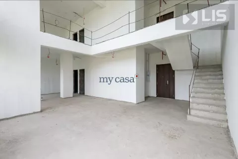 Квартира с 3 спальнями в Тхудык, Хошимин , № 11557 5