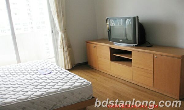 4 bedrooms Apartment in Tay Ho, Ha Noi, Vietnam No. 7739