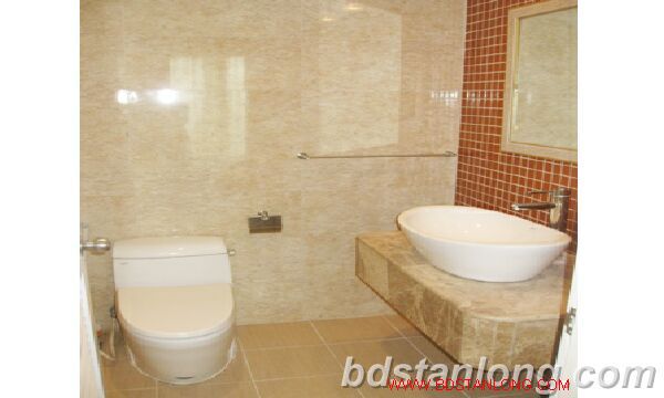4 bedrooms Apartment in Tay Ho, Ha Noi, Vietnam No. 7739