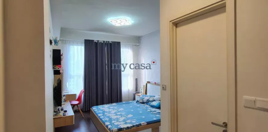 Квартира с 2 спальнями в Тхудык, Хошимин , № 11161