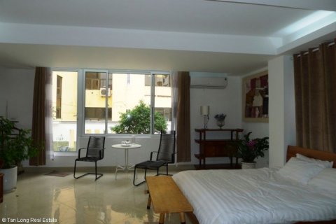Studio Apartment in Dong Da, Ha Noi, No. 6369 5
