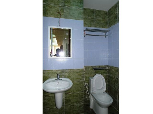 2 bedrooms Apartment in Dong Da, Ha Noi, Vietnam No. 6370