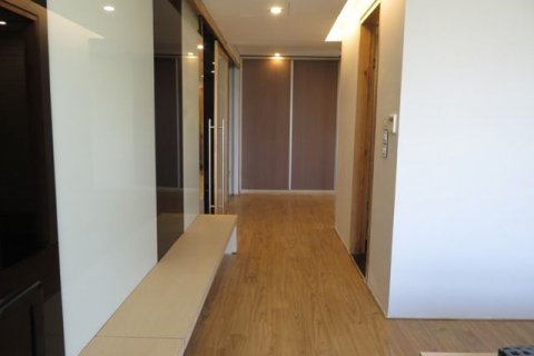 Квартира с 3 спальнями в Тэйхо, Ханой , № 6365 15