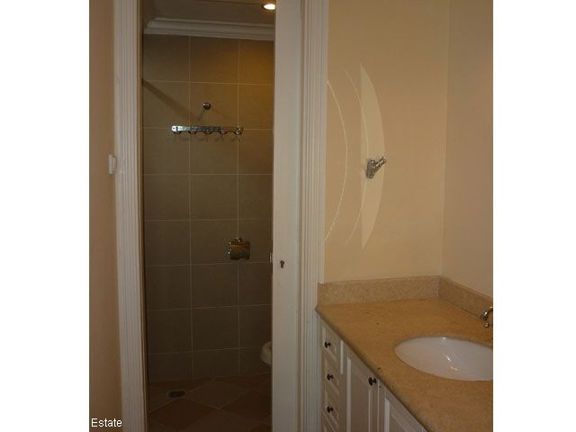3 bedrooms Apartment in Nam Tu Liem, Ha Noi, Vietnam No. 5285