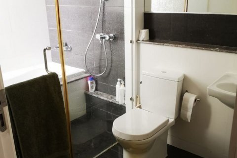2 bedrooms Apartment in Thu Duc, Ho Chi Minh, No. 23275 3