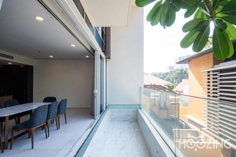4 bedrooms Apartment in District 3, Ho Chi Minh, No. 23276 23