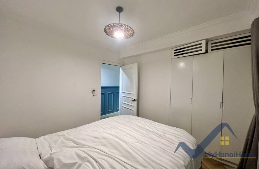4 bedrooms Apartment in Long Bien, Ha Noi, Vietnam No. 26571