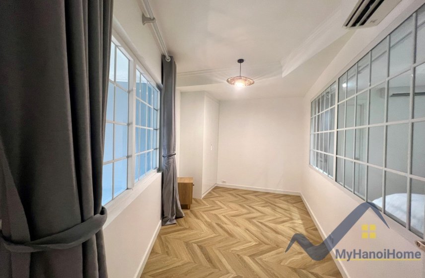 4 bedrooms Apartment in Long Bien, Ha Noi, Vietnam No. 26571