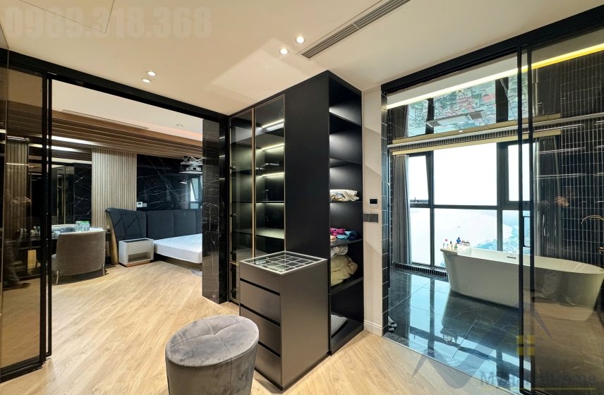 3 bedrooms Penthouse in Long Bien, Ha Noi, Vietnam No. 26336