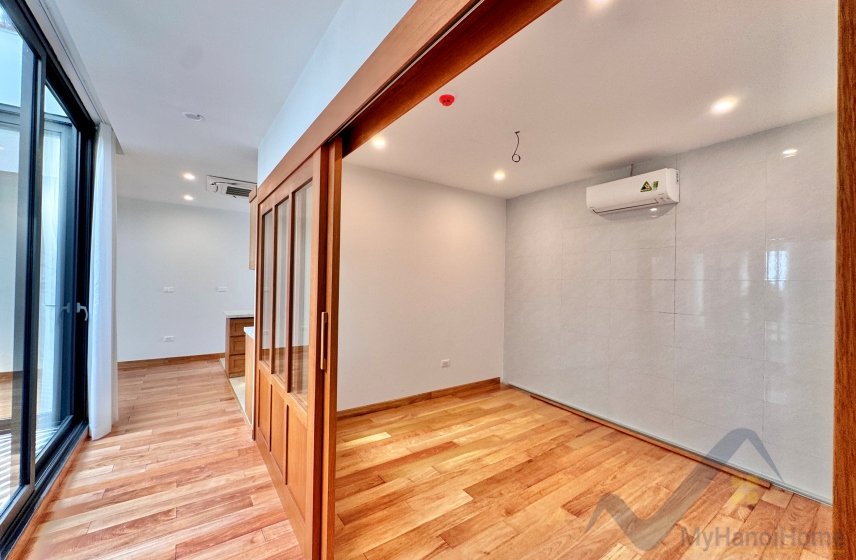 4 bedrooms Apartment in Tay Ho, Ha Noi, Vietnam No. 30224
