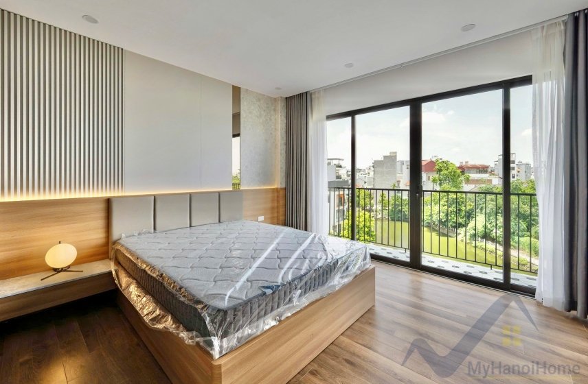 4 bedrooms House in Long Bien, Ha Noi, Vietnam No. 30223