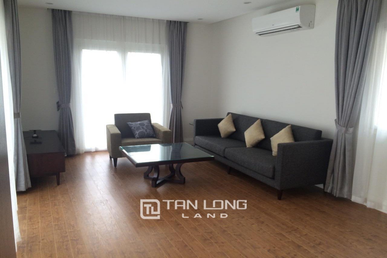 4 bedrooms Villa in Long Bien, Ha Noi, Vietnam No. 2806