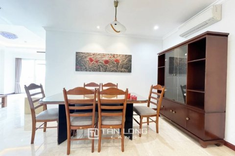 3 bedrooms Apartment in Tay Ho, Ha Noi, No. 2262 7