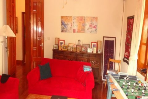 7 bedrooms Villa in Tay Ho, Ha Noi,  No. 3317 18