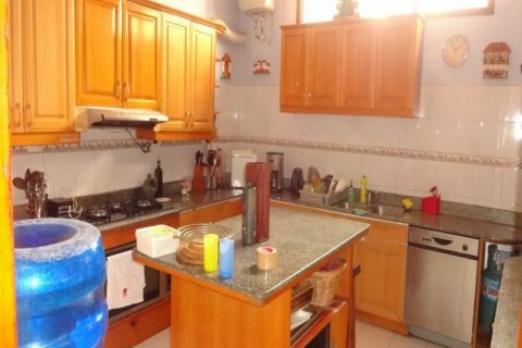 7 bedrooms Villa in Tay Ho, Ha Noi,  No. 3317 10