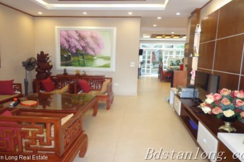 4 bedrooms Villa in Tay Ho, Ha Noi, No. 7892 7