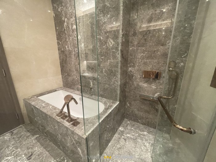 4 bedrooms Apartment in District 1, Ho Chi Minh, Vietnam No. 27560