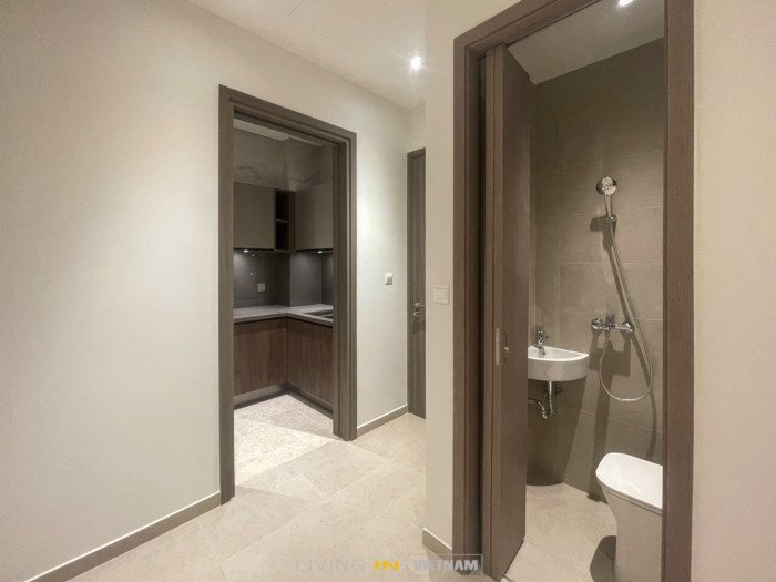 4 bedrooms Apartment in District 1, Ho Chi Minh, Vietnam No. 27560
