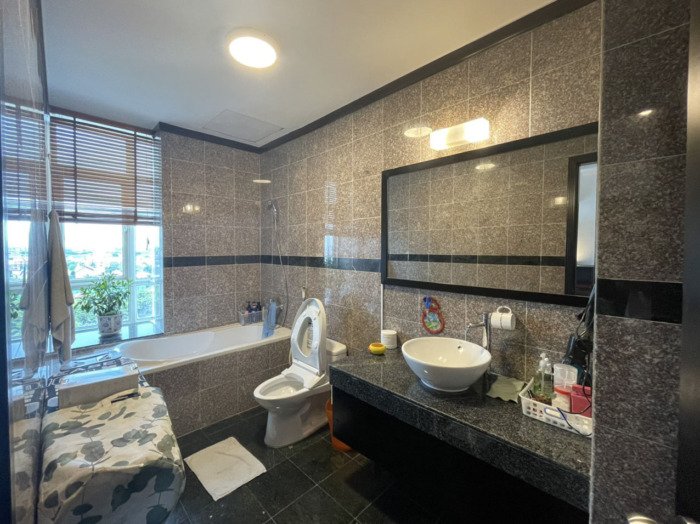 4 bedrooms Apartment in Thu Duc, Ho Chi Minh, Vietnam No. 27565