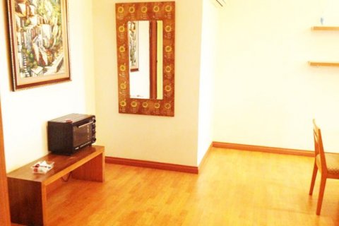 Квартира с 3 спальнями в Тэйхо, Ханой , № 3682 4