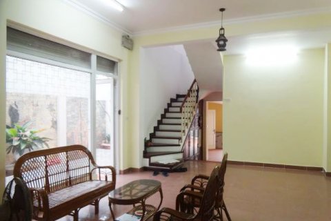 Дом с 5 спальнями в Тэйхо, Ханой ,  № 3681 8