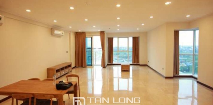 4 bedrooms Apartment in Tay Ho, Ha Noi,  No. 4504